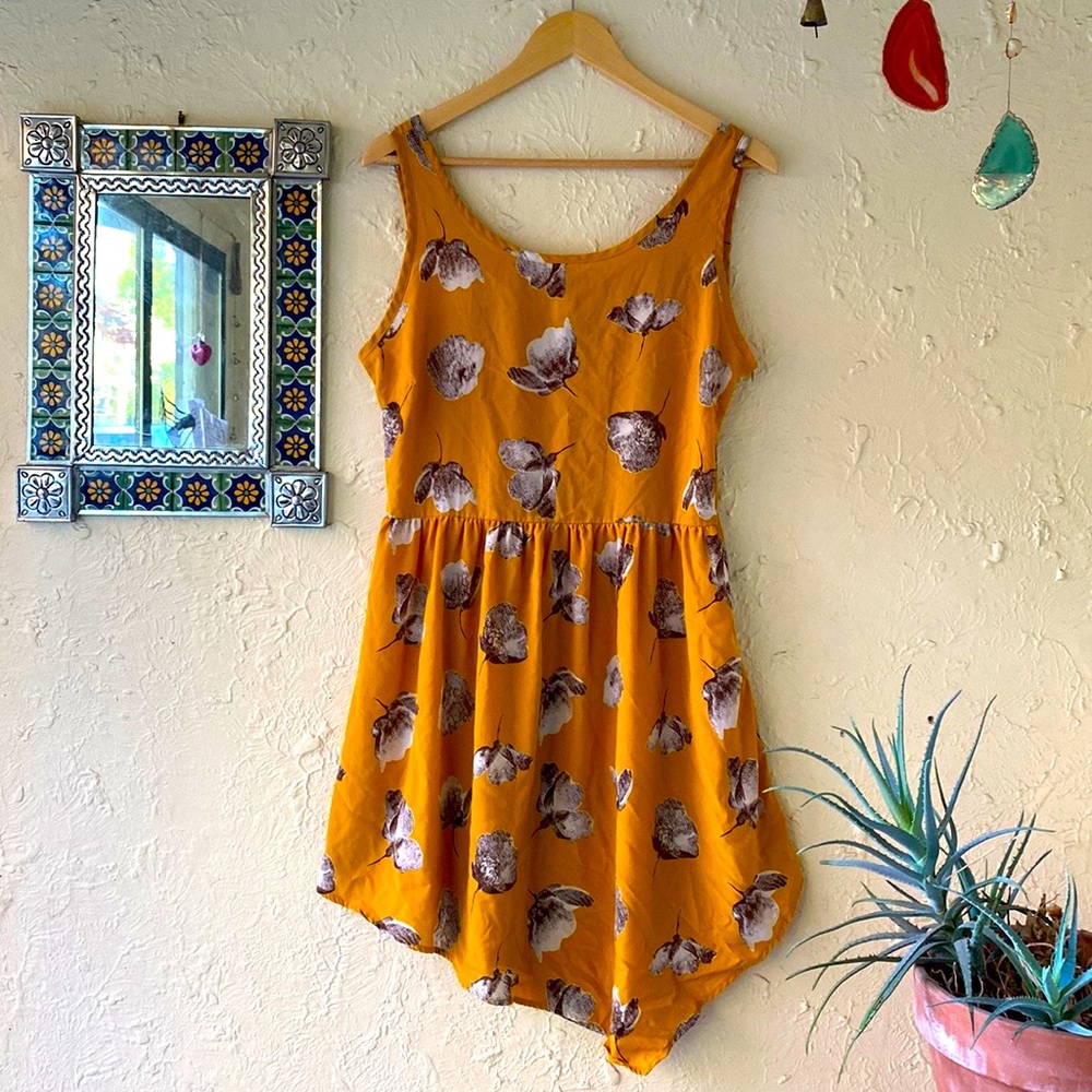 Love, Audrey Mustard Floral Dress size M